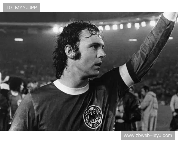 贝肯鲍尔以超强比赛稳定性奠定传奇地位