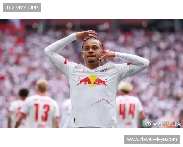 哈维·西蒙斯闪耀埃因霍温：年轻天才引领球队崛起新篇章